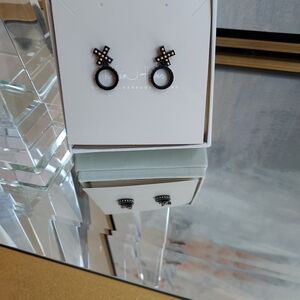 India Hicks Black and Gold Earrings